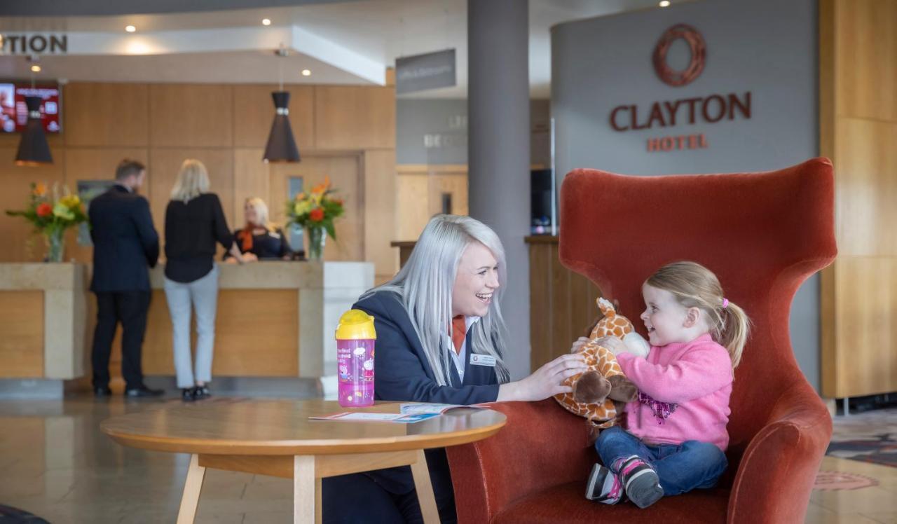 קלונדלקין Clayton Hotel Liffey Valley מראה חיצוני תמונה