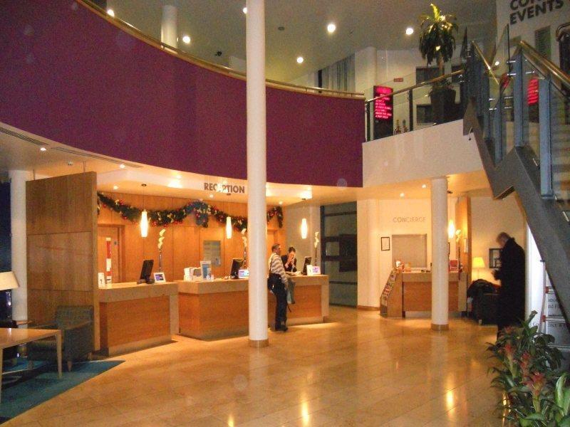 קלונדלקין Clayton Hotel Liffey Valley מראה חיצוני תמונה